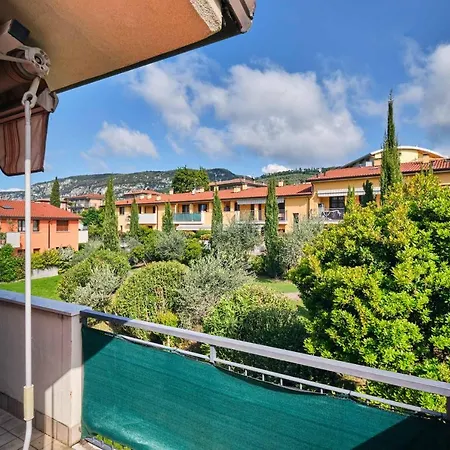 Apartmentsgarda - Casa Eline * ガルダ