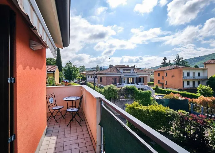 Apartmentsgarda - Casa Eline