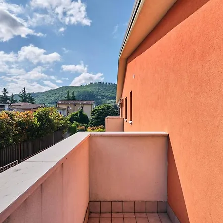 Apartmentsgarda - Casa Eline Γκάρντα